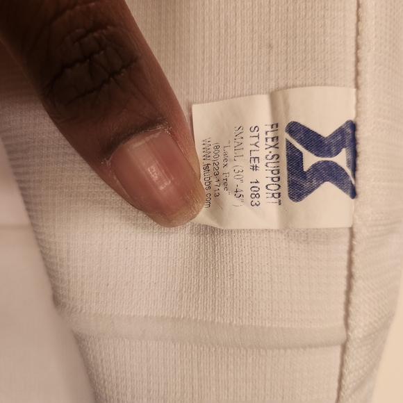 White Compression Garment - Picture 4 of 5